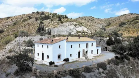 Somptueuse villa à Taberno avec piscine privée - Photo 2