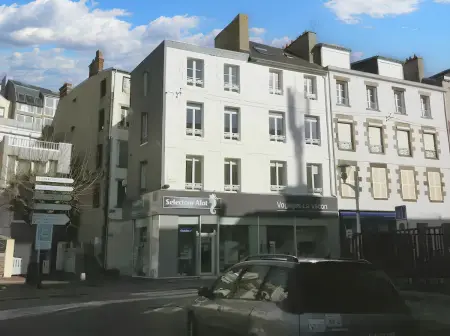 Appartement moderne à Granville - 55 m² - Vue sur mer - Photo 8