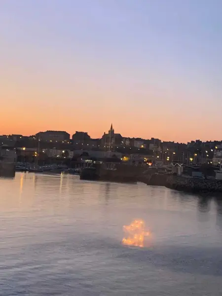 Appartement moderne à Granville - 55 m² - Vue sur mer - Photo 9