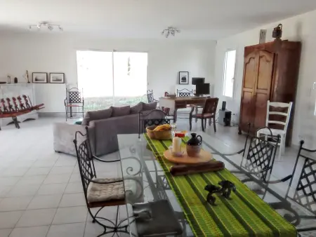 Maison charmante à Mimizan avec vue sur jardin et terrasses - Photo 1
