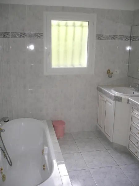 Appartement spacieux à Béziers - Vue sur piscine - 90m² - Photo 11