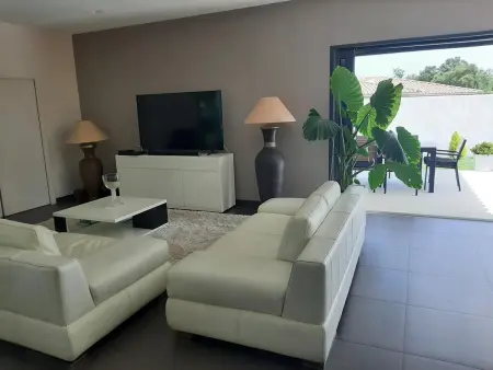 Villa élégante à Porto-Vecchio avec piscine privée - Photo 3