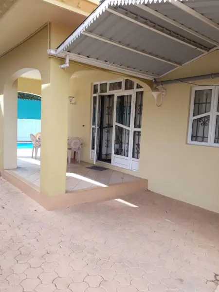 Villa ensoleillée à Pereybere avec piscine privée - Photo 2