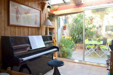 Maison charmante près d'Avignon avec terrasse, Maison 4 personnes à Avignon - Photo 1