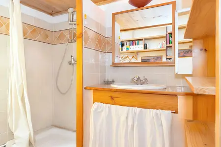 Maison charmante près d'Avignon avec terrasse, Maison 4 personnes à Avignon - Photo 7