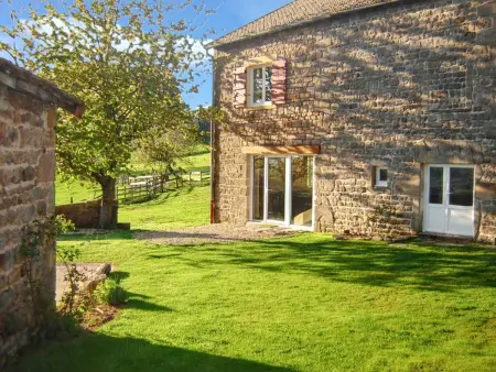 Maison charmante à La Vineuse avec jardin clôturé - Photo 7