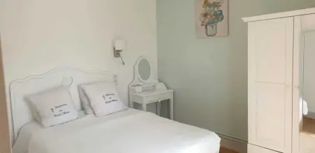 Appartement confortable à Néris-les-Bains avec parking gratuit - Photo 8