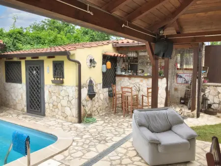 Appartement spacieux à Giugliano avec piscine privée et terrasse - Photo 2