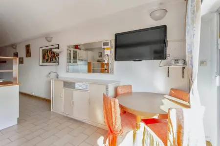Appartement charmant à Antibes, 33 m², piscine partagée - Photo 4