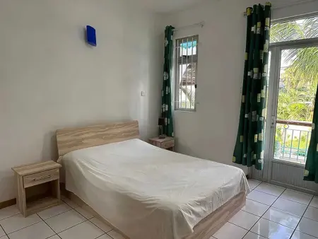 Appartement vue sur mer à Blue Bay, 125 m², proche plage - Photo 2