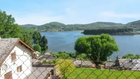 Maison chaleureuse à Nages avec vue sur lac et montagne - Photo 4
