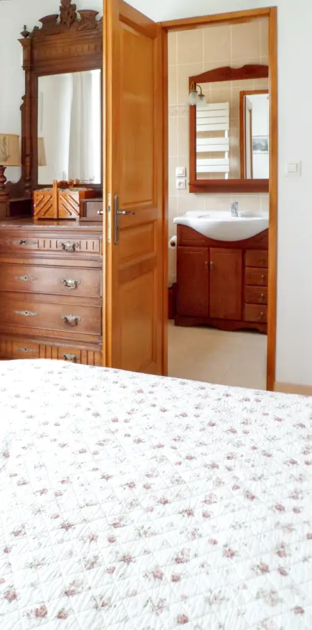 Maison chaleureuse à Nages avec vue sur lac et montagne - Photo 9