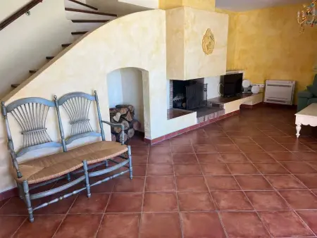 Villa spacieuse à Agde avec piscine privée, idéale pour familles - Photo 4