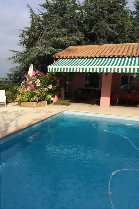 Villa spacieuse à Agde avec piscine privée, idéale pour familles - Photo 9