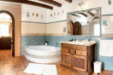 Villa envoûtante à Álora avec piscine privée et vue sur montagne - Photo 20