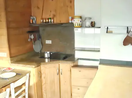 Chalet confortable à Sainte-Foy-Tarentaise avec vue sur la montagne - Photo 14