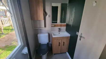 Charmant bungalow à Piriac-sur-Mer avec piscine partagée - Photo 8
