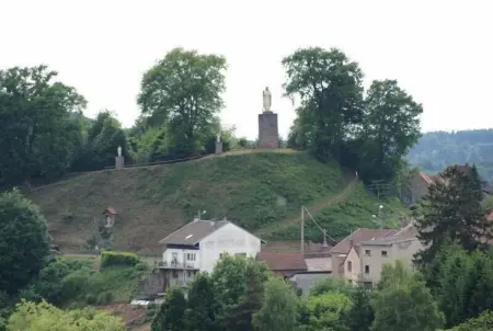 Maison charmante avec jardin à Haselbourg - Vue sur montagnes - Photo 27