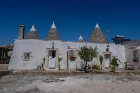 Séduisant refuge à Martina Franca avec jardin clôturé - Photo 1
