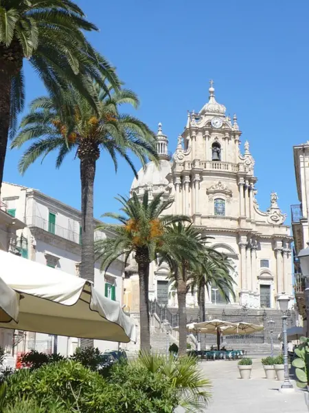 Appartement charmant à Ragusa avec vue sur la ville - 70 m² - Photo 7