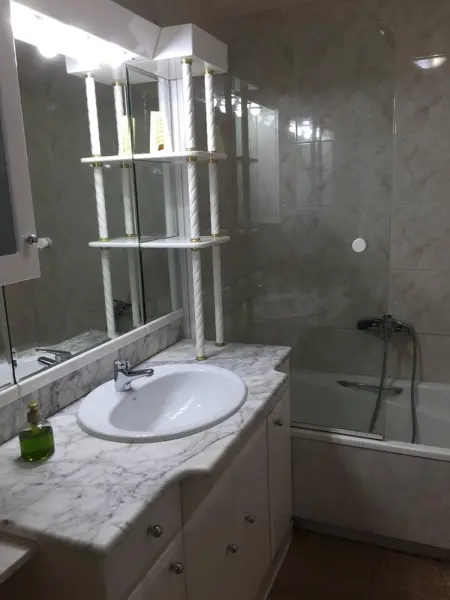 Appartement spacieux avec terrasse vue mer à Calafell - Photo 12