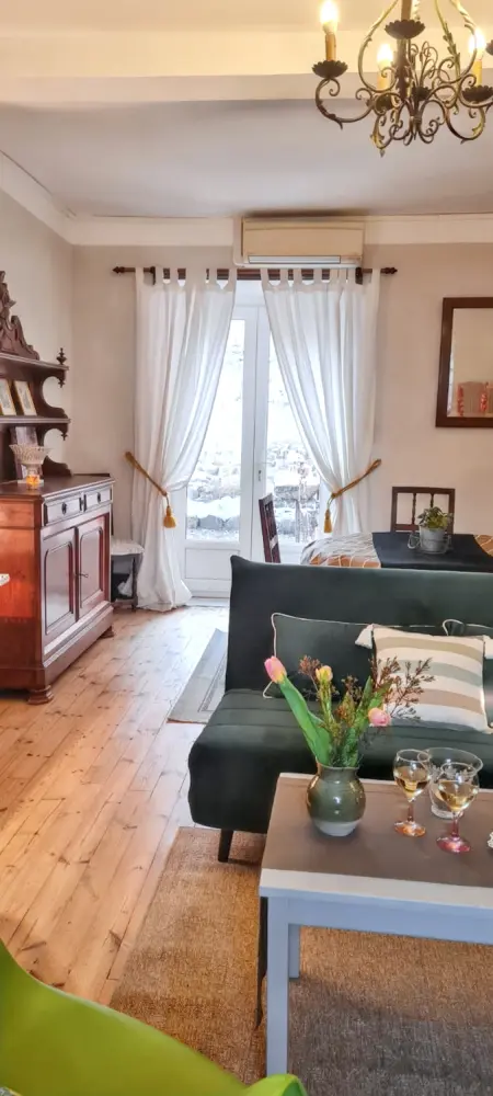 Maison charmante à Mauzun avec jardin et patio fleuri - Photo 12