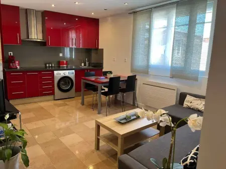Appartement moderne à Aubervilliers - 45 m² - Parking payant - Photo 4