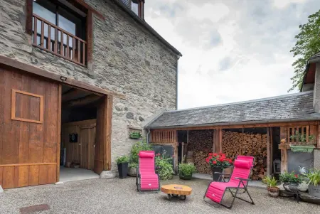 Maison de charme à Guchan avec vue sur la montagne et jacuzzi - Photo 1
