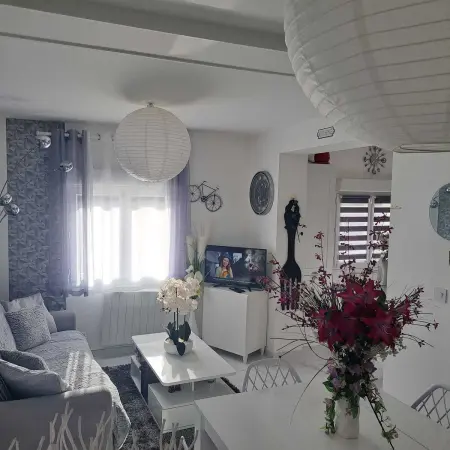Maison de charme à Saint-Cyr-la-Rivière + jardin clôturé - Photo 6