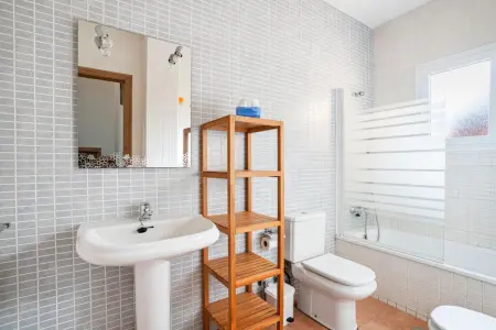 Maison conviviale à Lepe avec piscine partagée. - Photo 9