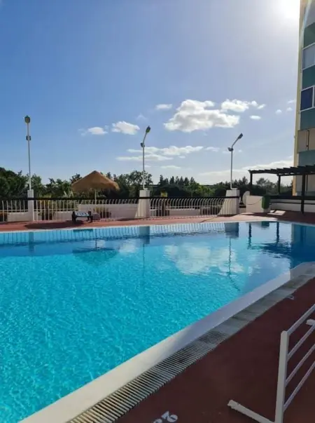 Appartement charmant à Vilamoura avec piscine partagée - Photo 3