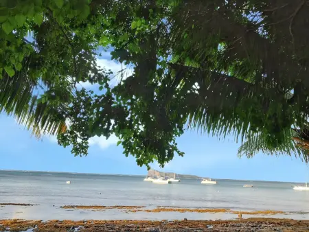 Maison spacieuse à Grand Baie avec piscine partagée - Photo 3