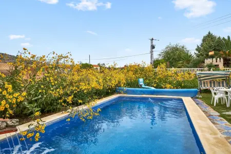 Villa spacieuse avec piscine à Porzuna - 90 m² et vue montagne - Photo 1