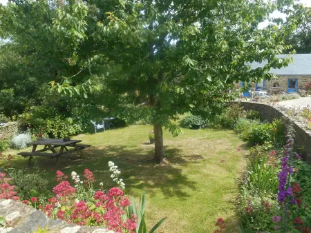 Maison accueillante à Cléden-Cap-Sizun avec jardin clos - Photo 6
