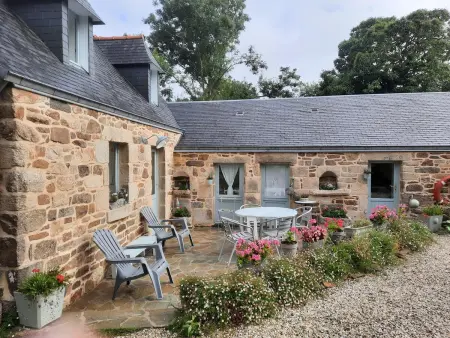 Maison accueillante à Cléden-Cap-Sizun avec jardin clos - Photo 13