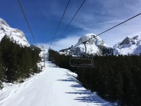 Appartement accueillant à Pralognan-la-Vanoise avec balcon et vue - Photo 28