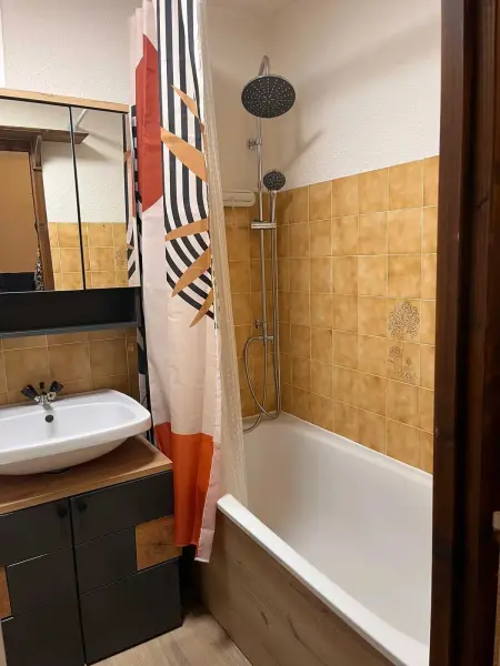 Studio panoramique Notre-Dame-de-Bellecombe - 20 m² - balcon sud - Photo 10