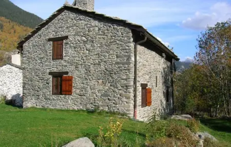Chalet chaleureux à Saint-André avec vue sur montagne - Photo 1