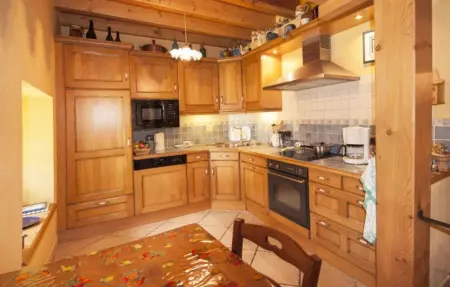 Chalet chaleureux à Saint-André avec vue sur montagne - Photo 2