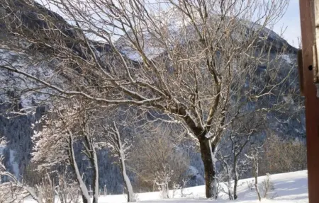 Chalet chaleureux à Saint-André avec vue sur montagne - Photo 10