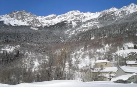 Chalet chaleureux à Saint-André avec vue sur montagne - Photo 14