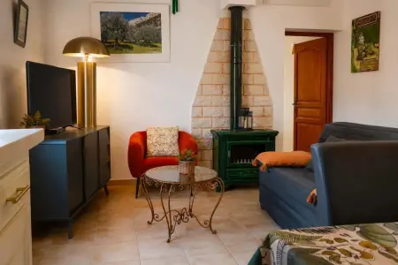Maison confortable à La Roche-sur-le-Buis avec piscine partagée - Photo 4