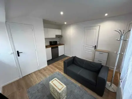 Petit havre de paix à Bobigny avec jardin, Maison 2 personnes à Bobigny - Photo 1