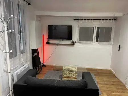 Petit havre de paix à Bobigny avec jardin, Maison 2 personnes à Bobigny - Photo 2