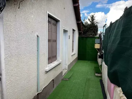 Petit havre de paix à Bobigny avec jardin, Maison 2 personnes à Bobigny - Photo 8