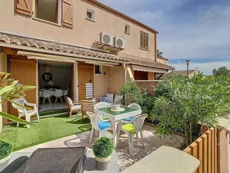 Maison charmante à Vias + Piscine partagée, Maison 5 personnes à Vias - Photo 1