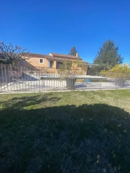 Villa spacieuse proche de Marseille avec jardin et piscine privée - Photo 32