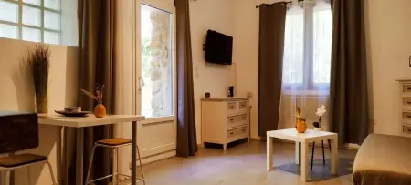Charmant studio près d'Orange - 30 m²! Piscine partagée ! - Photo 3