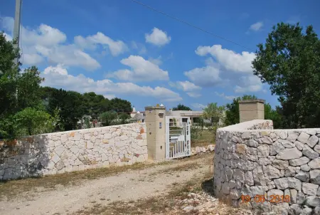 Maison charmante à Locorotondo, jardin clôturé - Photo 5