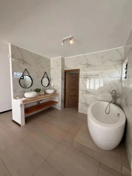 Maison charmante avec vue sur montagne - Trou d'Eau Douce - Photo 34